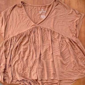 Tan/Brown American Eagle T-shirt